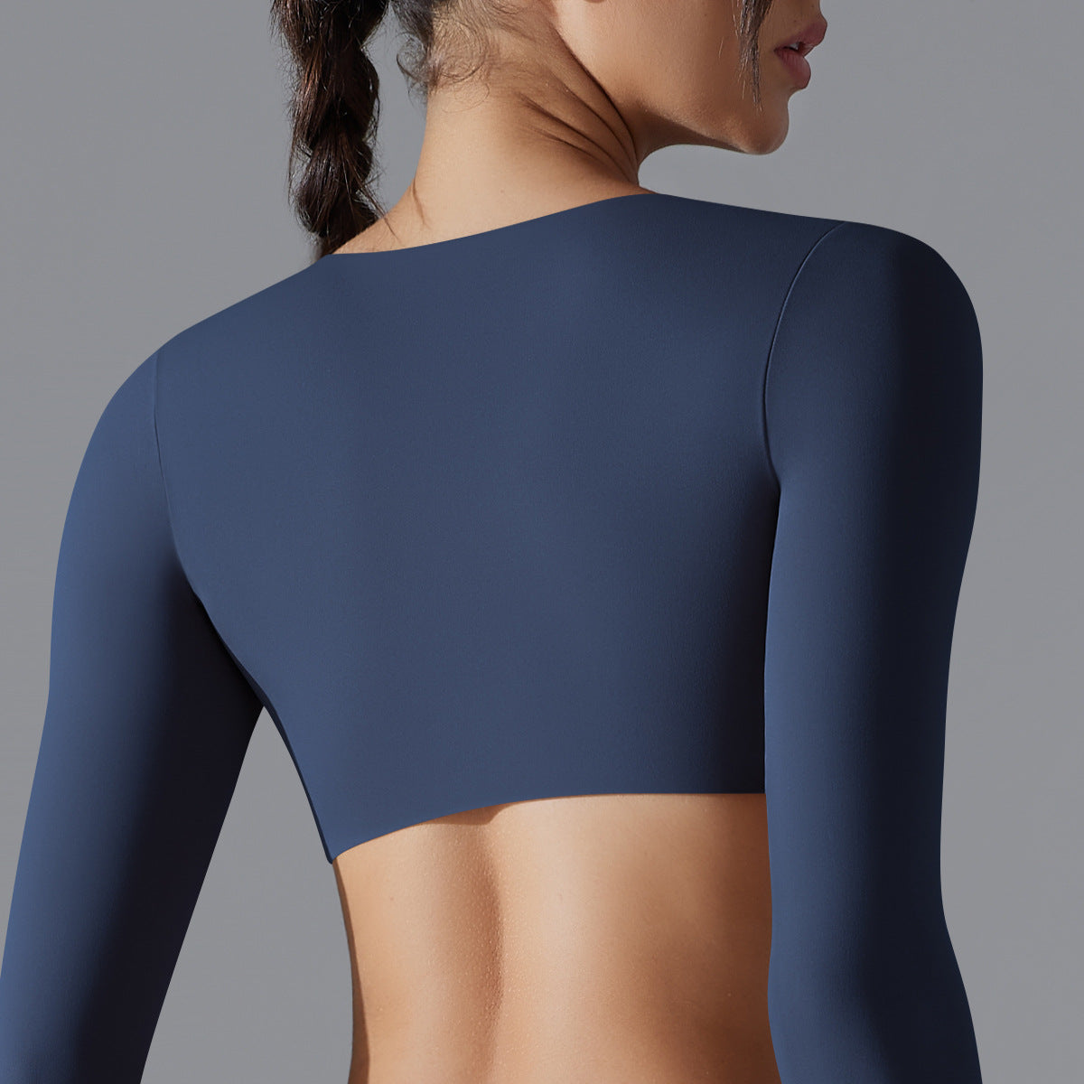 'Emma' Twist Long Sleeve Crop Top