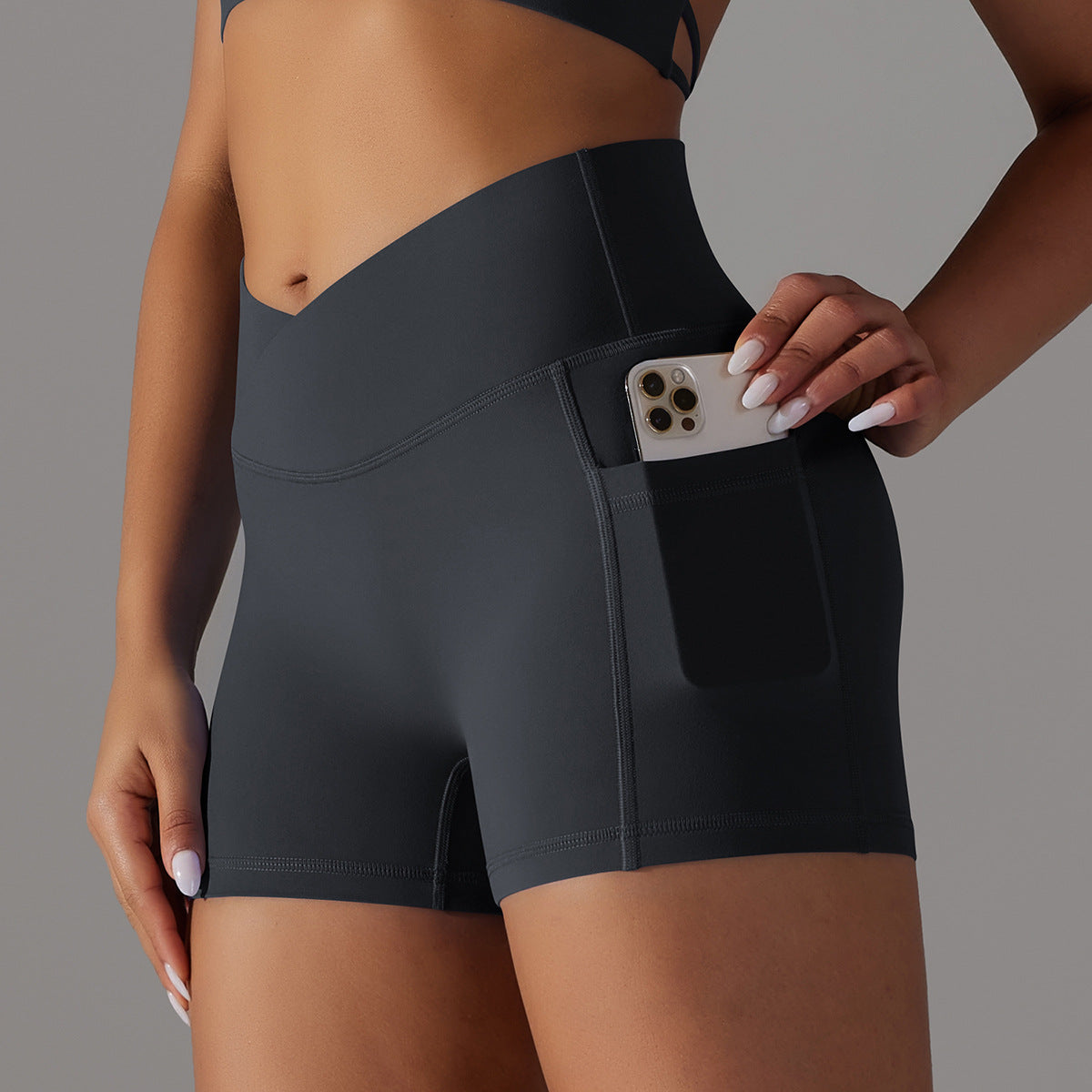 'Ava' Crossover Scrunch Short