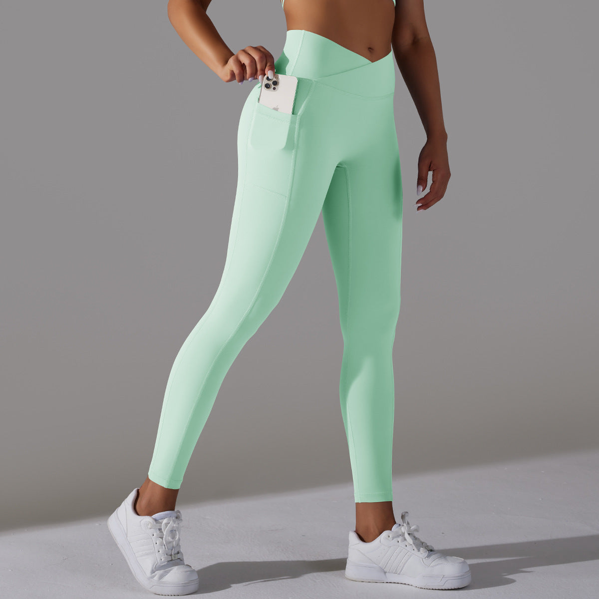 'Ava' Crossover Scrunch Leggings