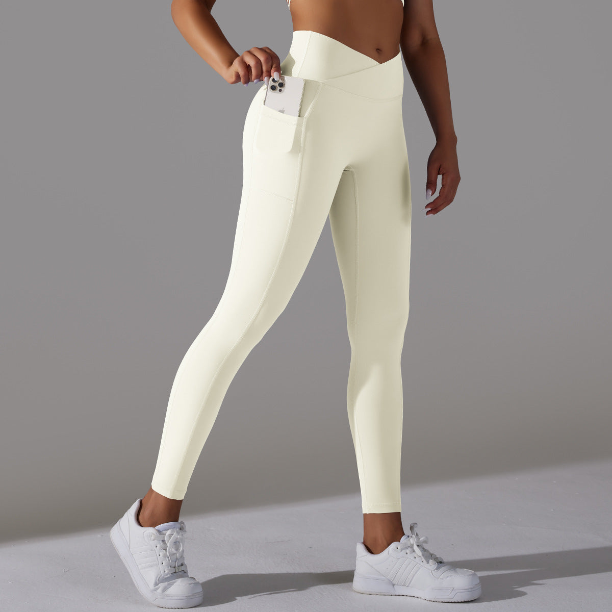 'Ava' Crossover Scrunch Leggings