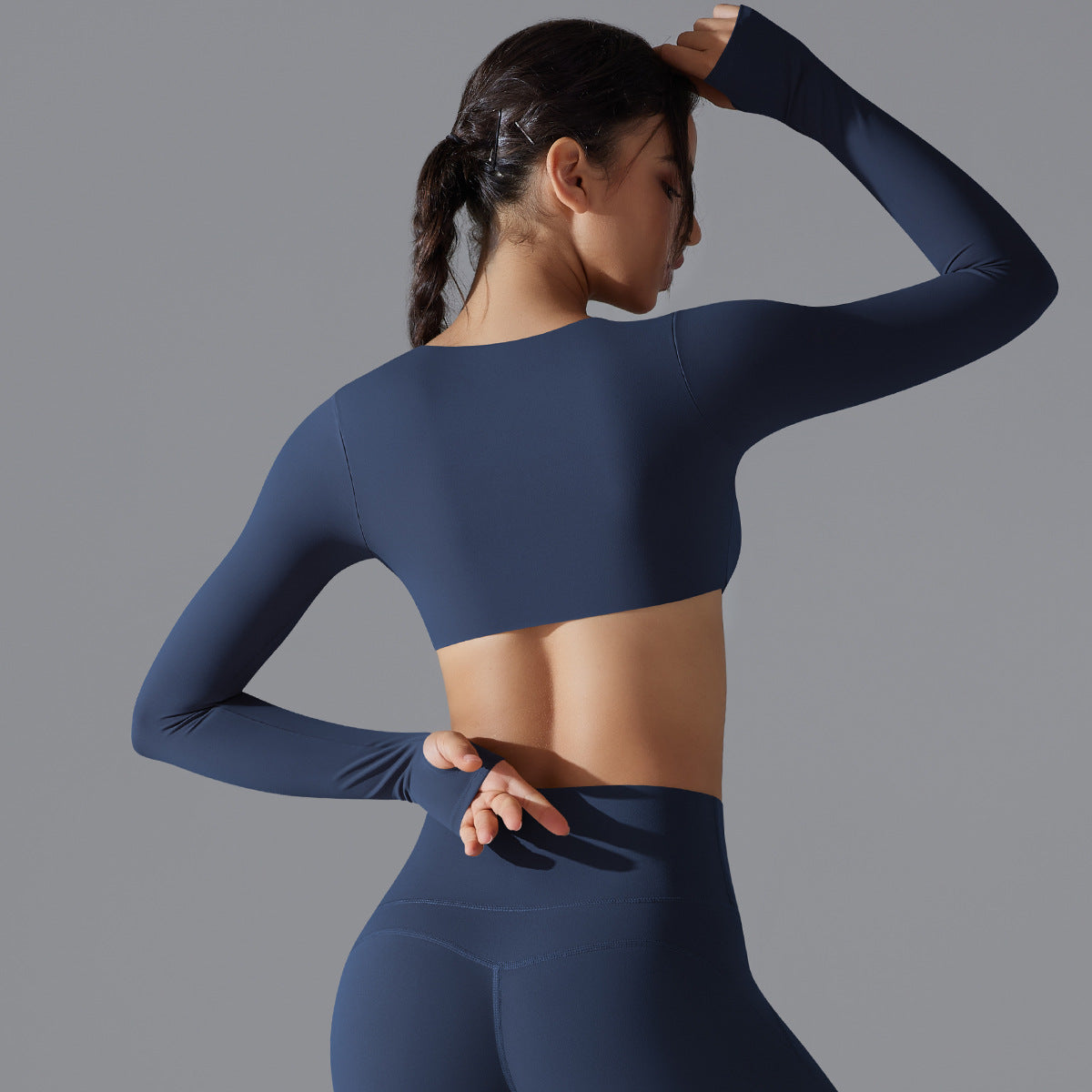 'Emma' Twist Long Sleeve Crop Top