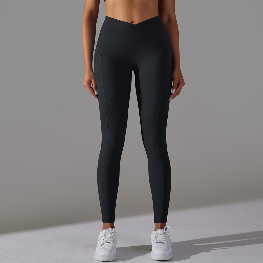 'Ava' Crossover Scrunch Leggings