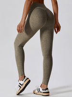 Air Cloud Wave Print Scrunch Leggings